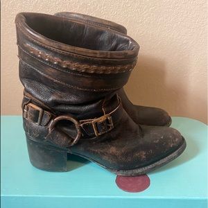 Frye women’s boots size 8